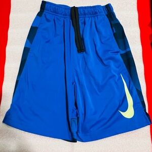 Boy’s Nike Blue Dri-Fit Training Shorts with Pockets - Large
